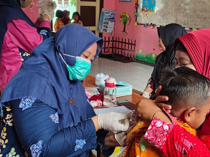 BULAN IMUNISASI ANAK SEKOLAH (BIAS)