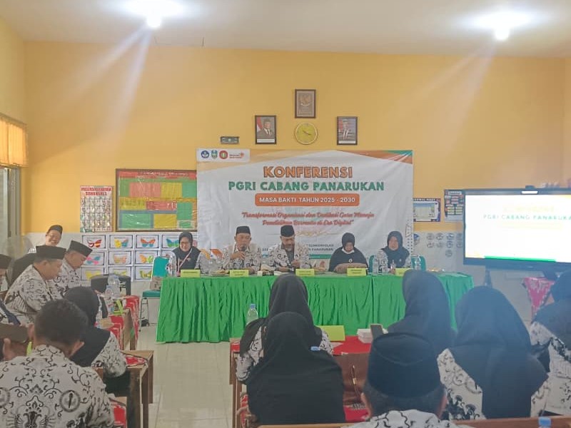 KONFRENSI PGRI CABANG PANARUKANTAHUN 2025-2030